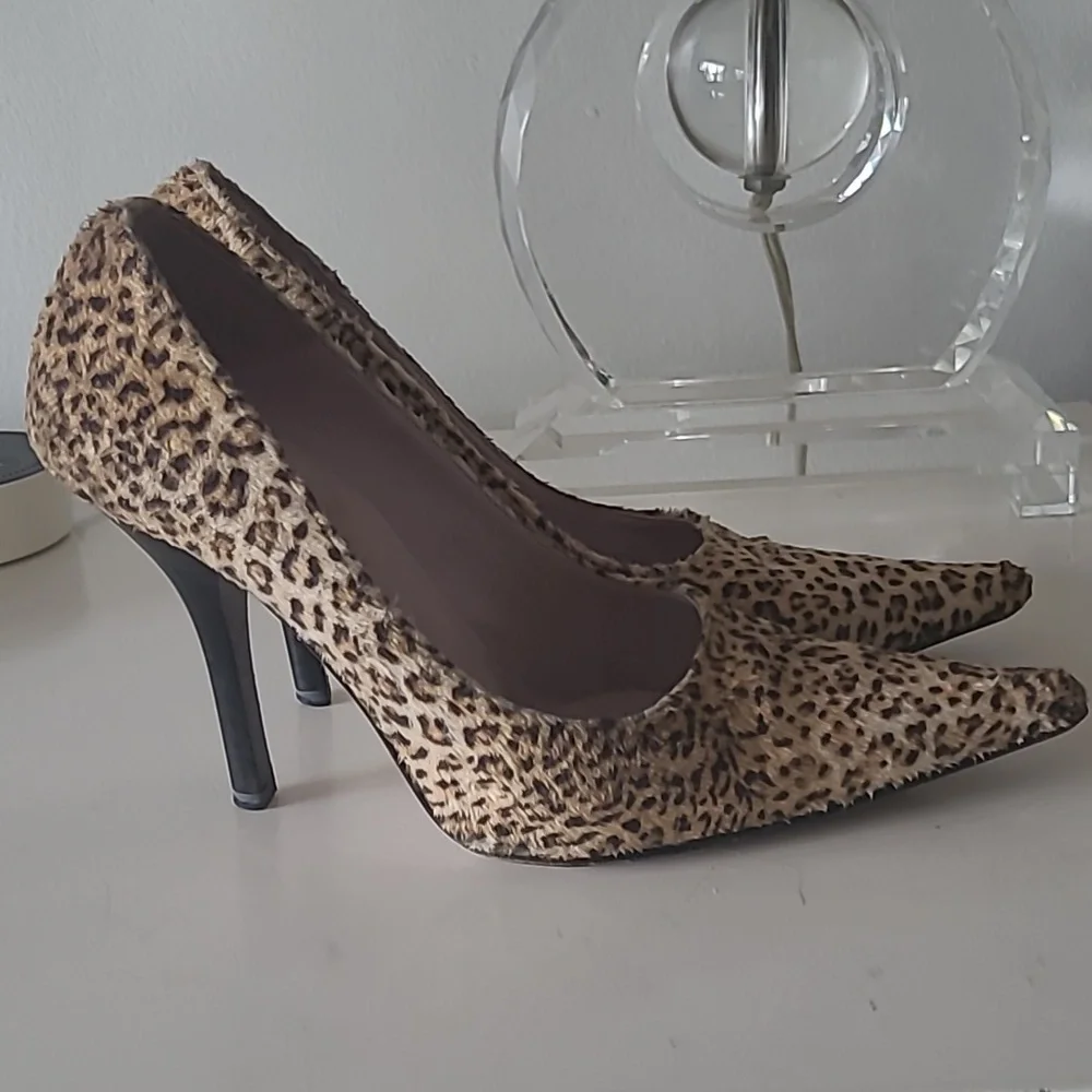 Leopard Pumps
